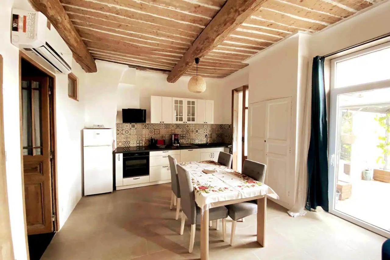 Appartement Provencal Avec Terrasse Dans Le Var Les Arcs-sur-Argens Exterior foto